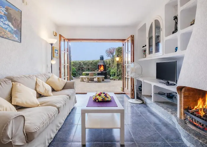 Дом отдыха Pili By Danlux Invest